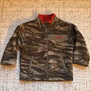 Kids Gap Camouflage Fleece Sherpa Full Zip Fleece Jacket with Red Interior  3T